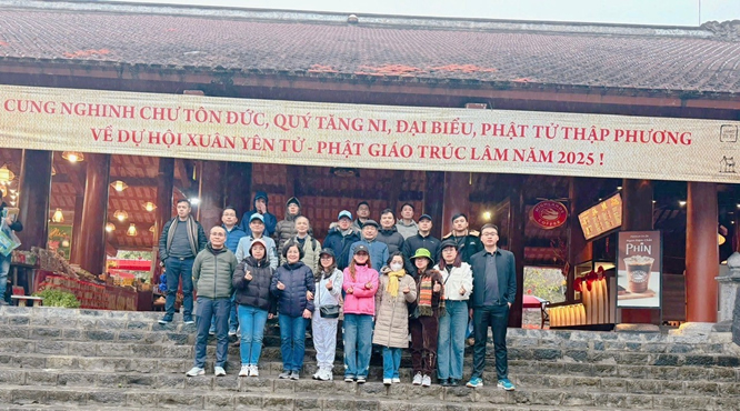 Bản Tin Số 01 – Tháng 02/2025 - Tập Thể Viện Xây Dựng Công Trình Biển Du Xuân Đầu Năm Mới Ất Tỵ 2025